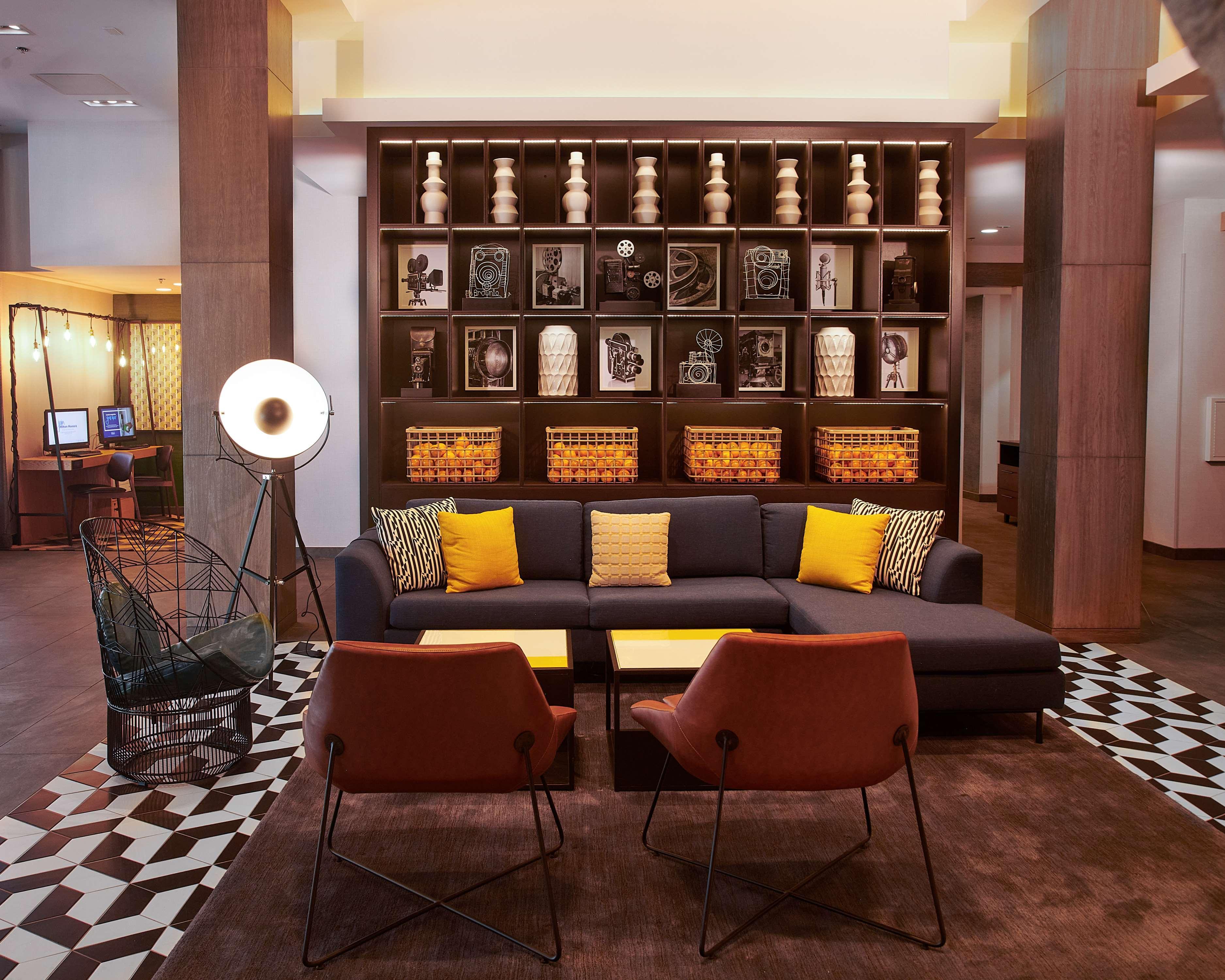 Hampton Inn & Suites Sherman Oaks Los Angeles Zewnętrze zdjęcie