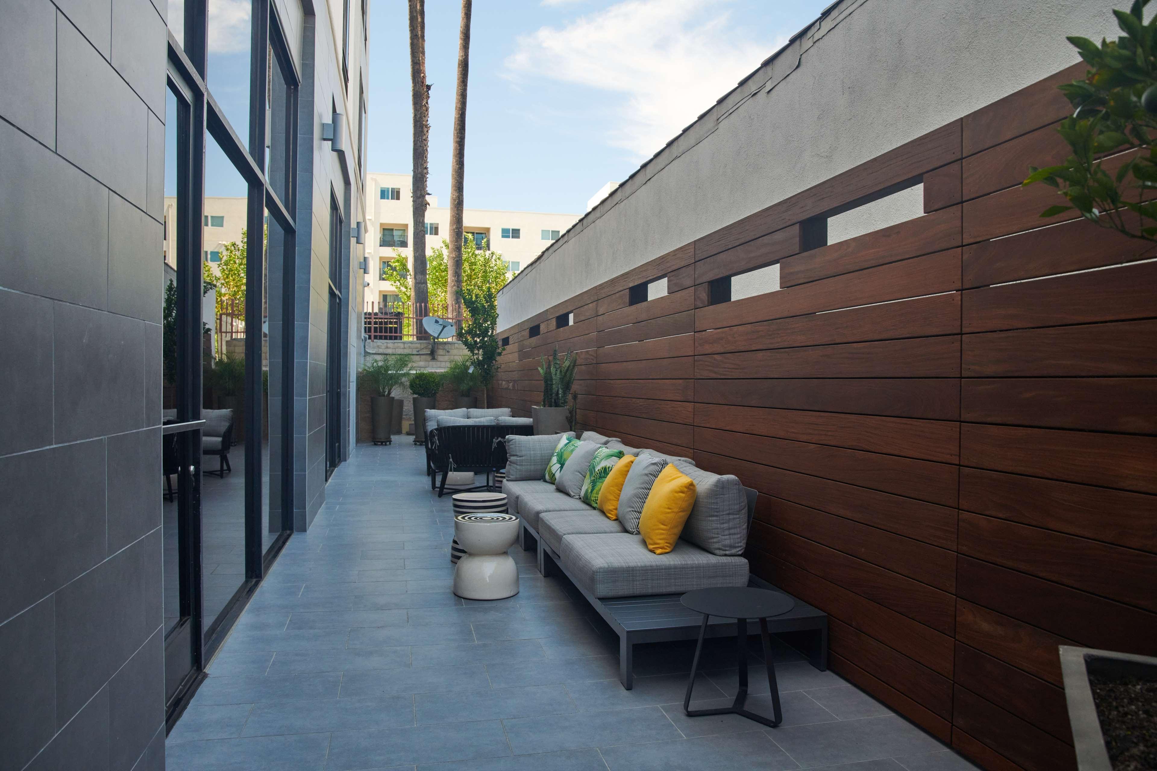 Hampton Inn & Suites Sherman Oaks Los Angeles Zewnętrze zdjęcie