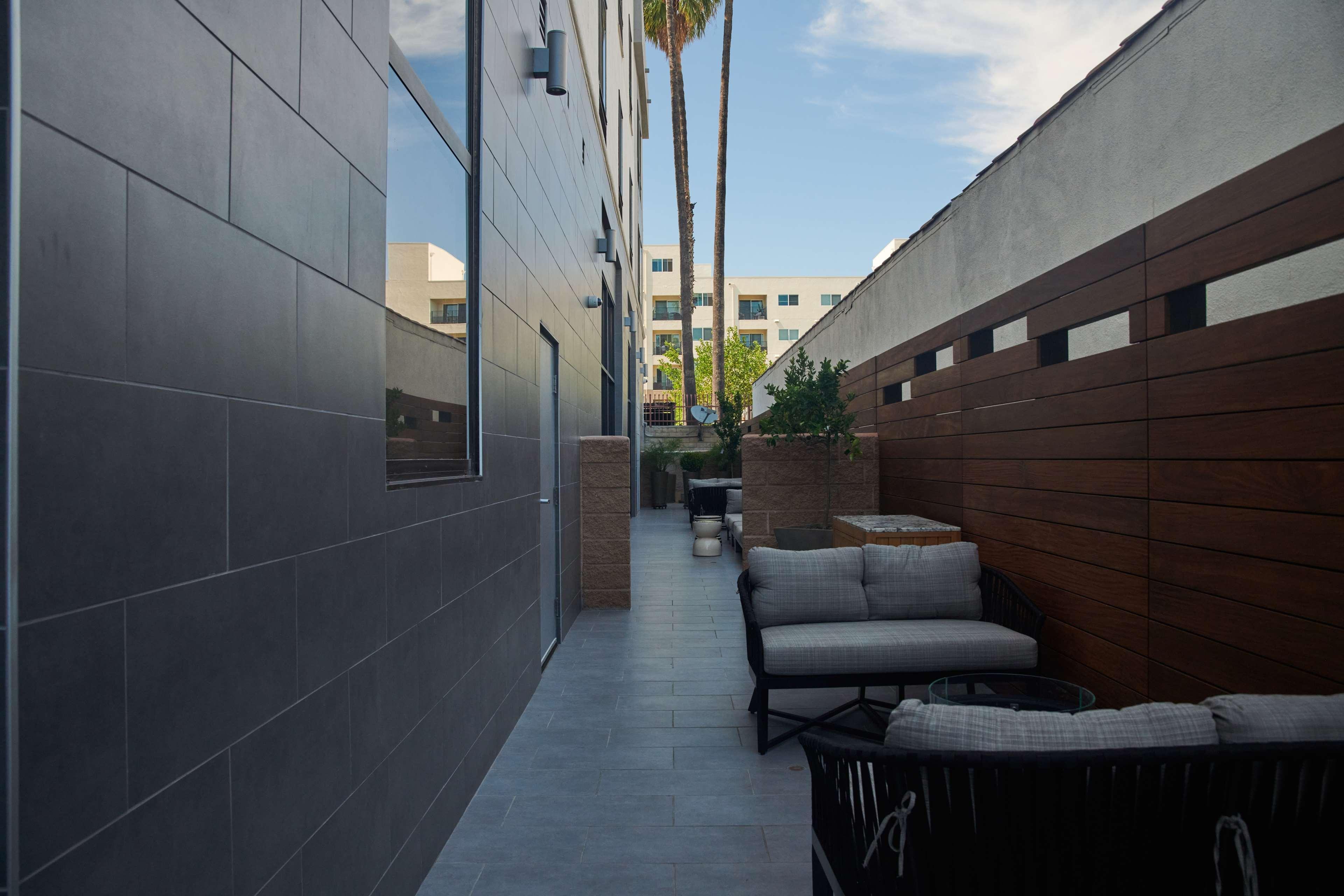 Hampton Inn & Suites Sherman Oaks Los Angeles Zewnętrze zdjęcie