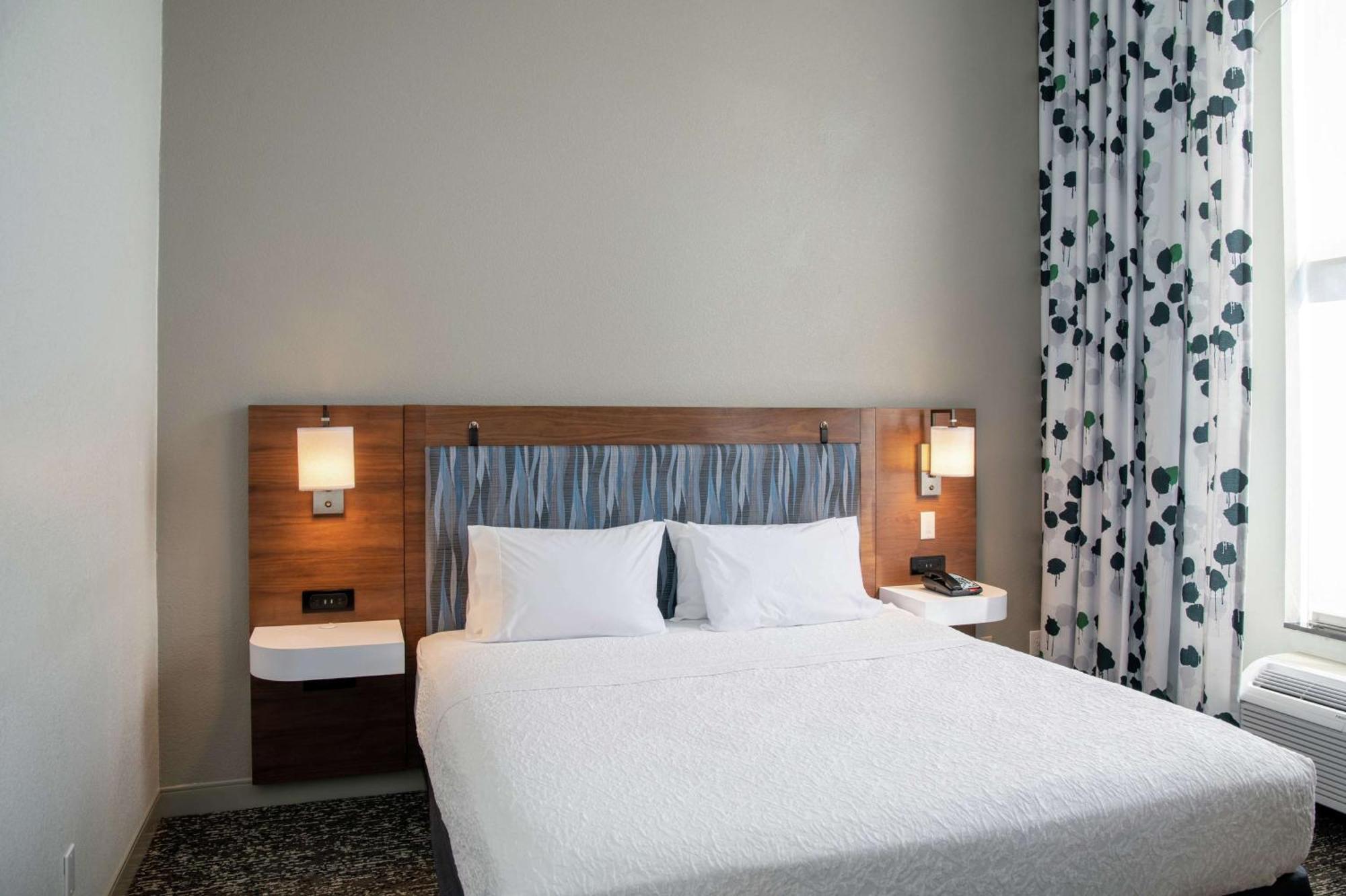 Hampton Inn & Suites Sherman Oaks Los Angeles Zewnętrze zdjęcie
